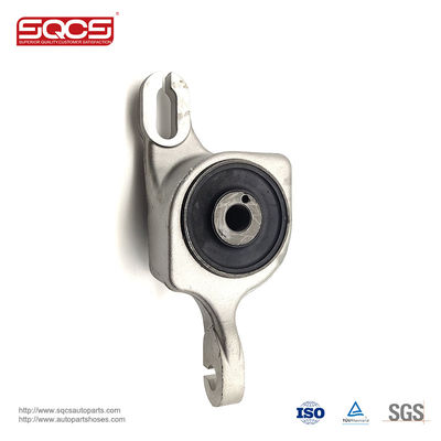 1643300743 1643300843 Front Suspension Control Arm Bushing for Mercedes Benz 2006-