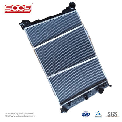 Mercedes Benz Radiator Replacement 2045003703 A2045003703 Water Cooling Year 2009-