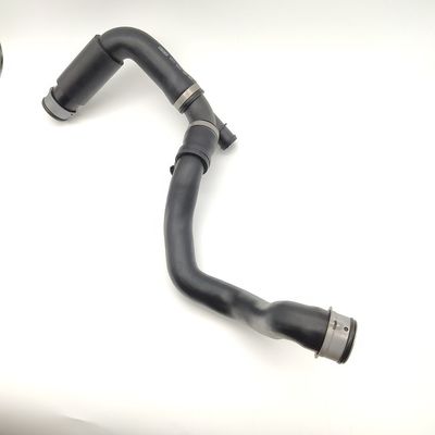 2035015582 Standard Black Upper Lower Radiator Hose For Mercedes Benz C230