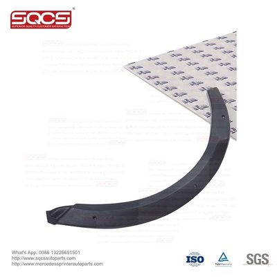 Auto Parts  Right Fender Trim Protective Trim 93932336 For Iveco TurboDaily 1990-1995