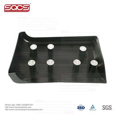 Auto Parts Protective Trim Left 504099615 500086326  For Iveco Daily  III 1999-2006
