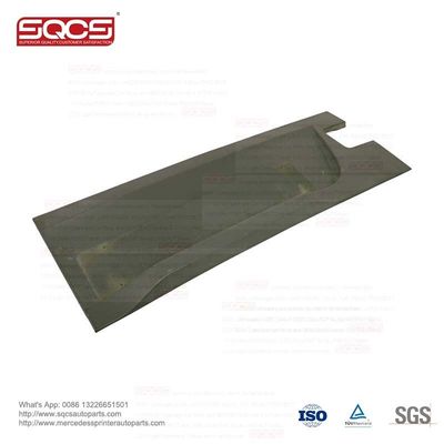 Auto Parts 5801541464 5801540269 5801541453 5801540271 ST30914 Protective Strip For IVECO DAILY 2014-2022