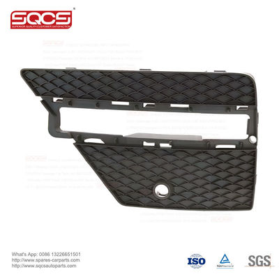 Car Light Accessories 1668852922 1668852822 1668851374 Fog Light Cover Grille for Mercedes-Benz W117 2017-2019Y and 12V
