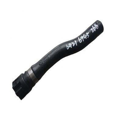 SQCS 2115013582 Coolant Water Tank Hose for Benz W203 W204 W209 W210 W211 W906 and Performance-Driven Design