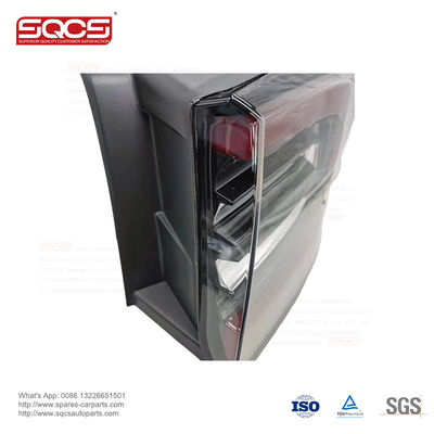 OEM Standard Size Halogen Xenon Tail Light Lamp Rear Outer For Tesla Model 3 OE 1077398 107739800F 1077398-00-F